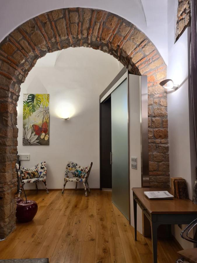 Incantevole Con Jacuzzi Appartement Rome