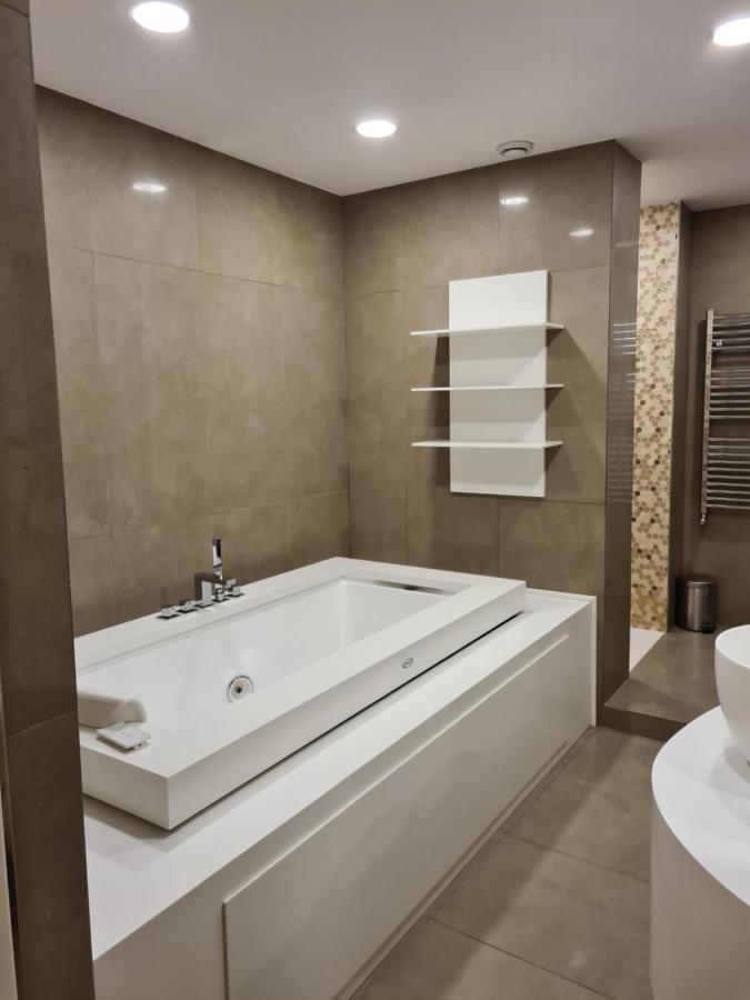 Incantevole Con Jacuzzi Appartement Rome